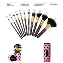 Laden Sie das Bild in den Galerie-Viewer, BH Cosmetics Pink-A-Dot 11 Piece Brush Set